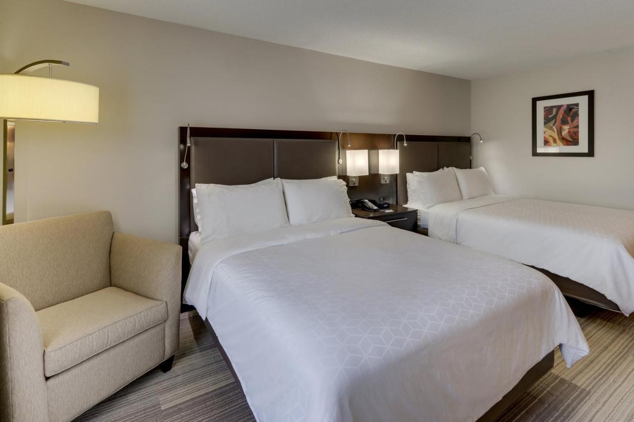 Express & Dayton-centerville By Ihg 2* Centerville