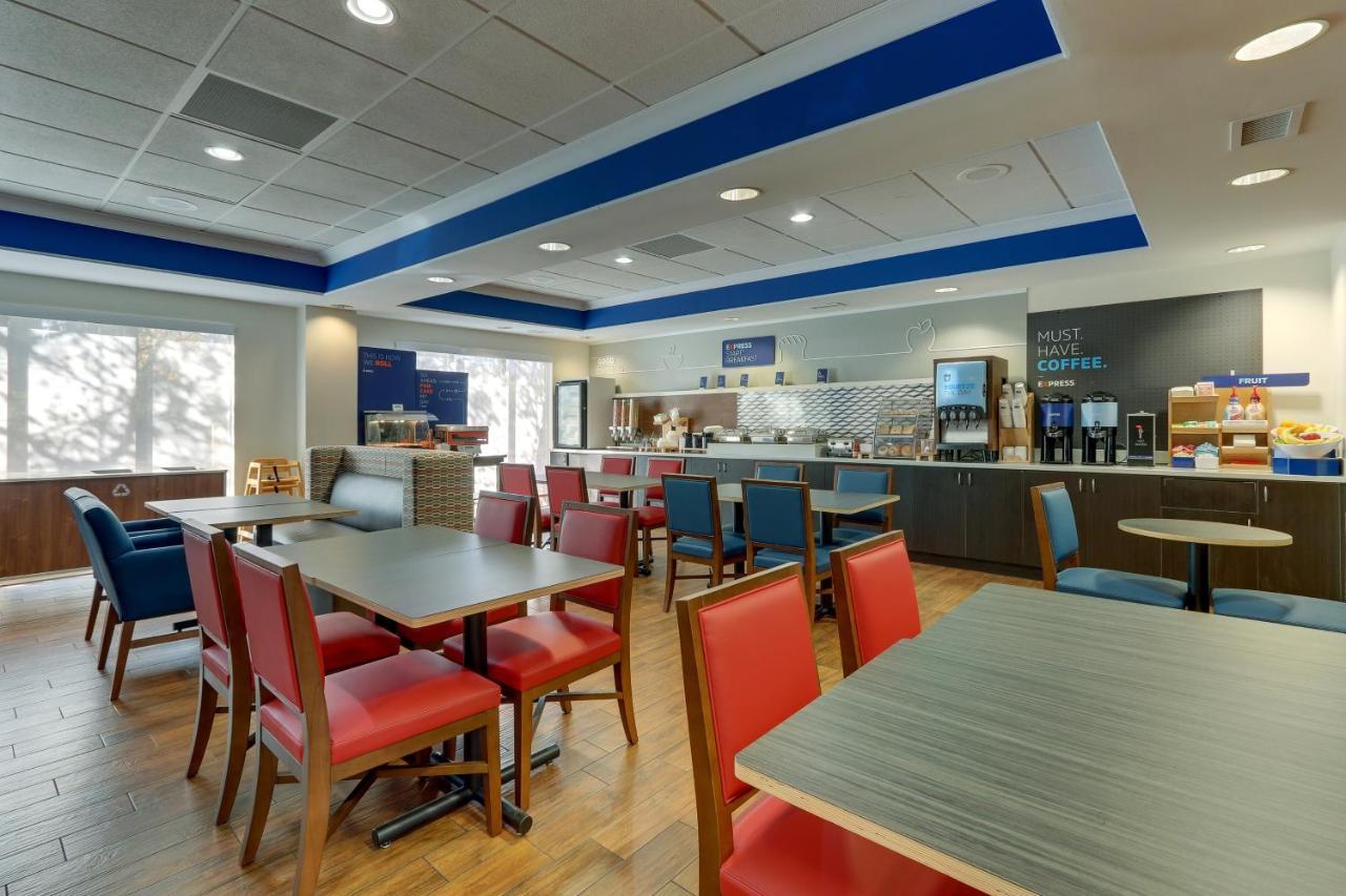 Express & Dayton-centerville By Ihg 2*