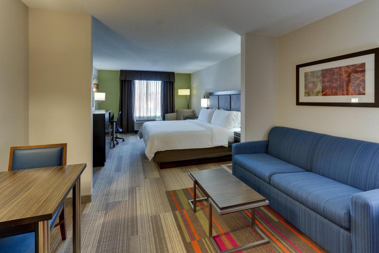 Express & Dayton-centerville By Ihg Hotel 2*